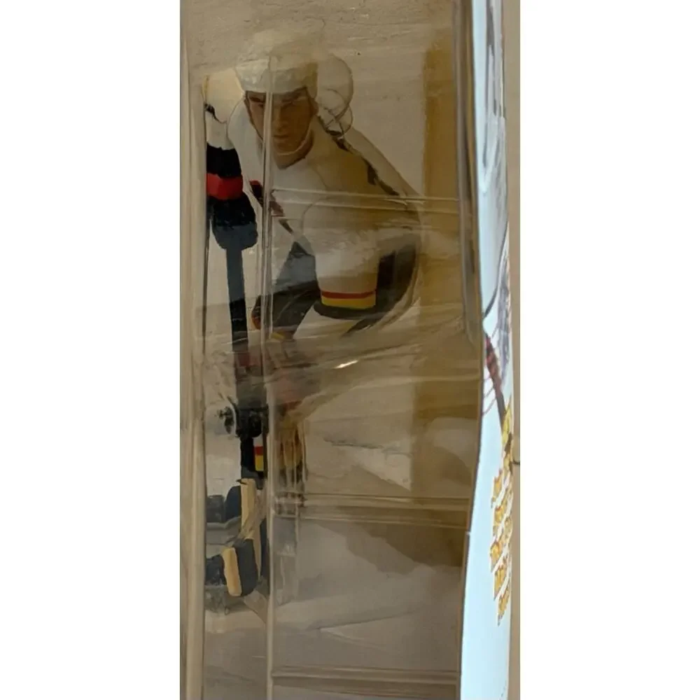 PAVEL BURE 1995 Starting Lineup Vancouver Canucks HOF NOS NIP FREE SHIPPING